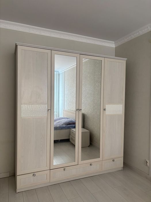 Спальный гарнитур. Продам
