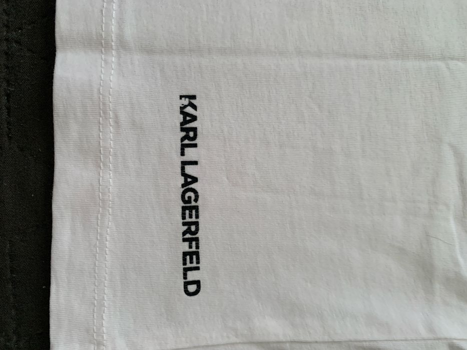 Оригинална дамска тениска Karl Lagerfeld с надпис
