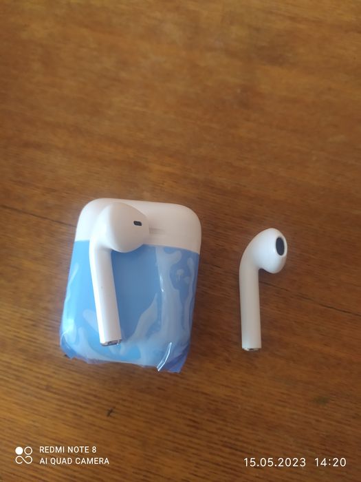 Беспроводные наушники