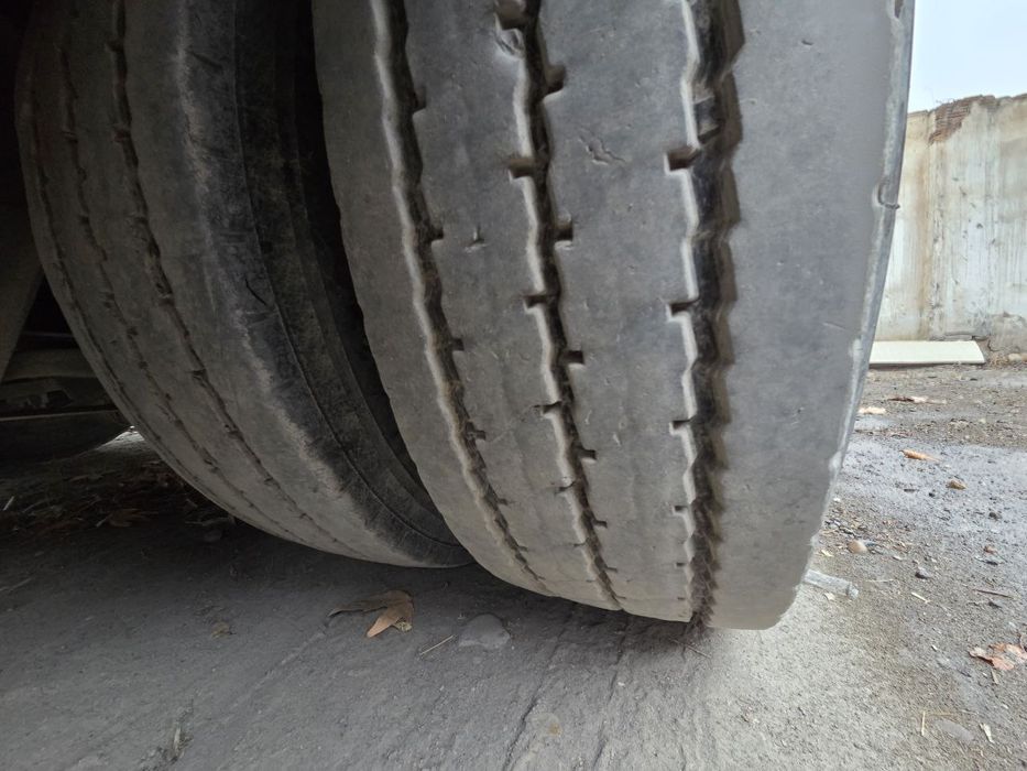 Прицеп SCHWARZMULLER Сотилади
 Йили: 2013