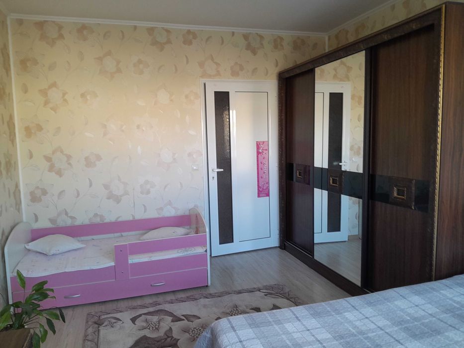 Дава се под наем Двустаен апартамент в Сливен, Българка - 60 кв.м за 360 € - Снимка #3