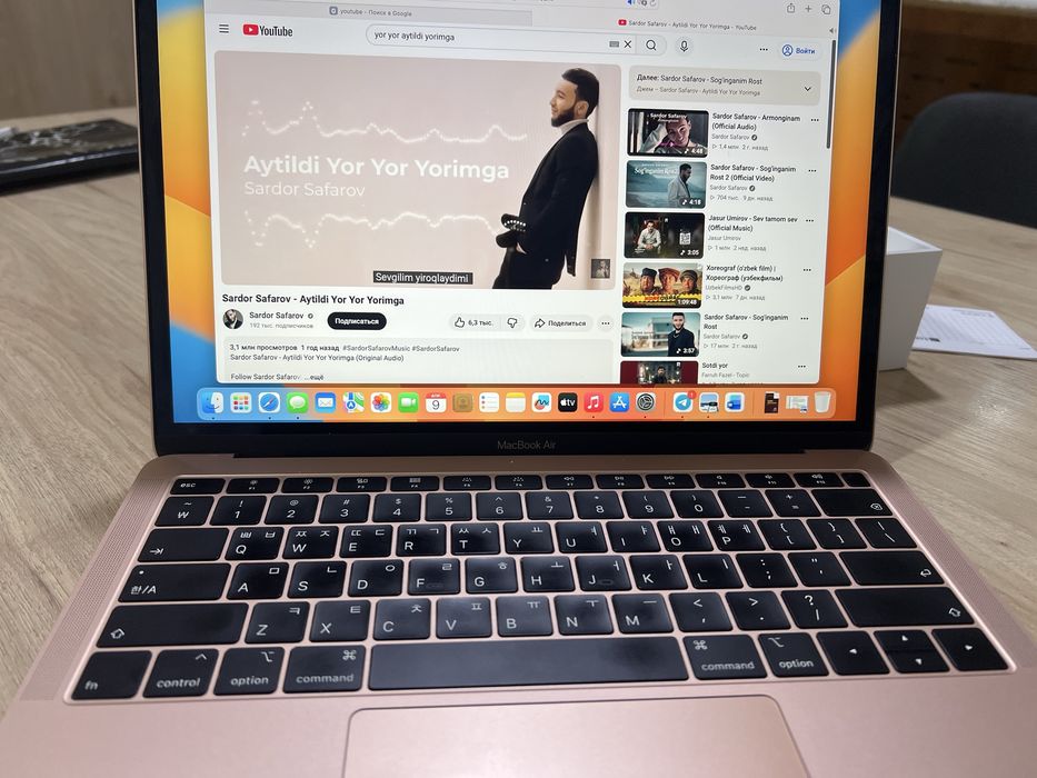 Macbook Air 8/256 отпечатка хамма нарсаси ишледи каропка зарядник бор