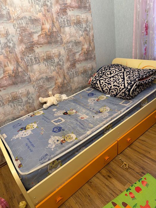 Мебель Шкаф и кровать