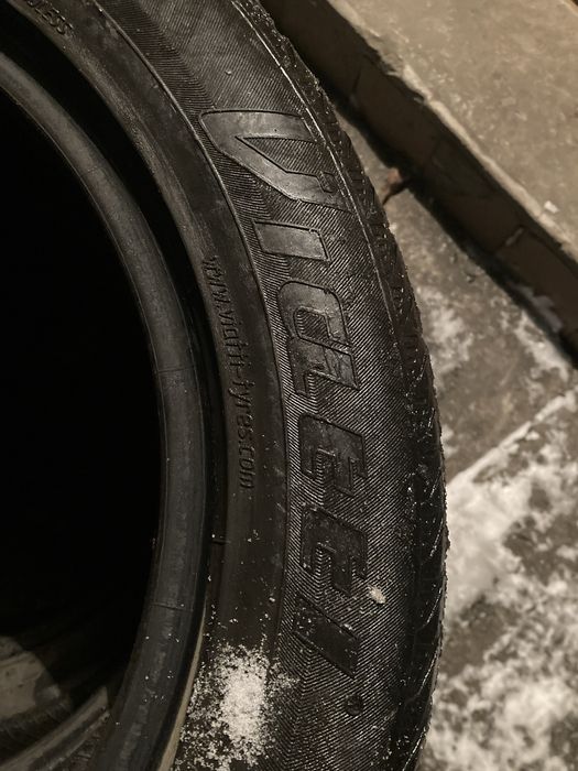 Продам зимнию шины с дисками