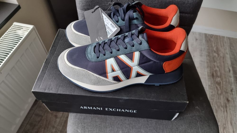 Армани оригинални и супер удобни