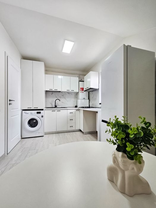 2 Camere- Proprietar-Diamantului-LUX-Disponibil 25 Martie !