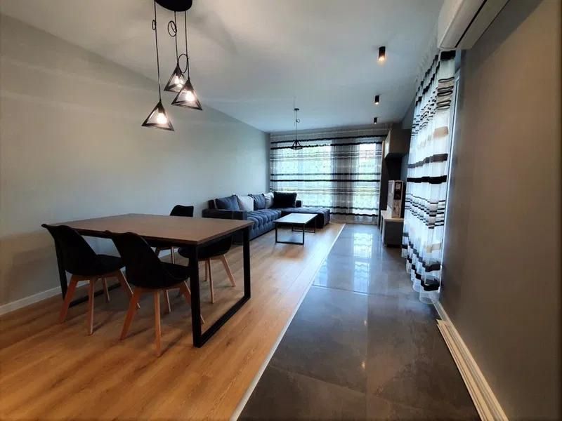 Дава се под наем Двустаен апартамент в Пловдив, Христо Смирненски - 76 кв.м за 500 € - Снимка #1