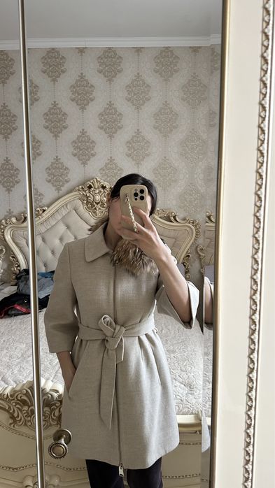 Пальто от бренда