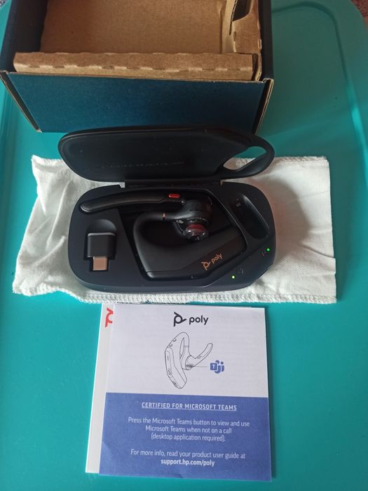 Bluetooth гарнитура Poly Voyager Legend 50 UC