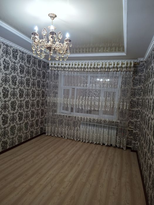 Продам 3 комнатная квартира