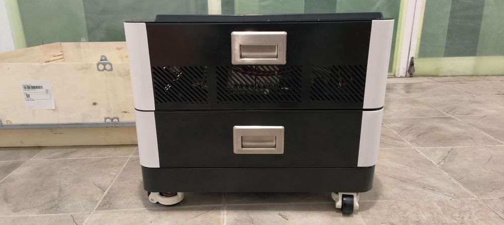 Соларна хибридна система 10kWh батерия LiFePo4 10kW инвертор All InOne