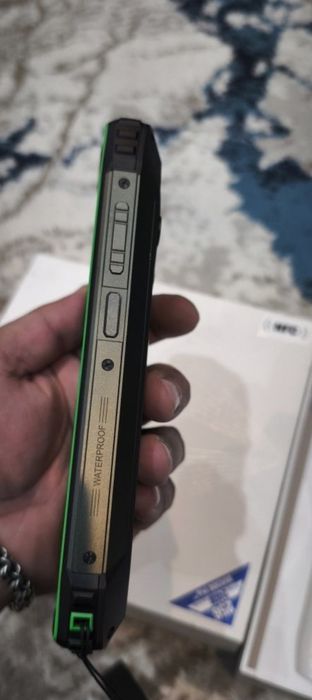 Тел срочно сотилади Blackview 9300