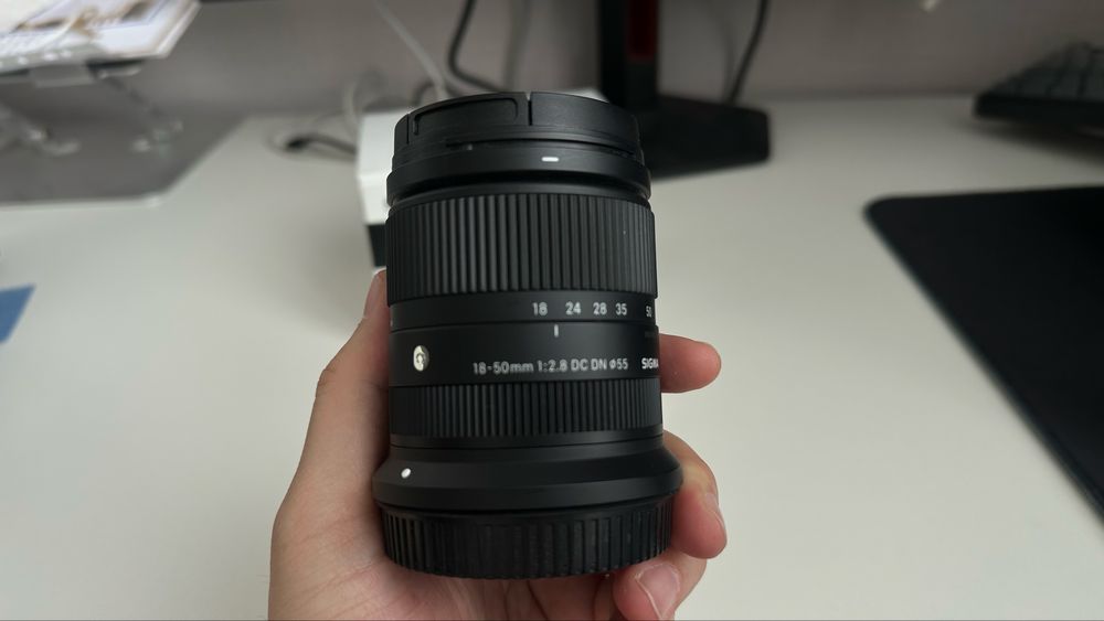 Продам sigma 18-50 mm 2.8 для Canon RF