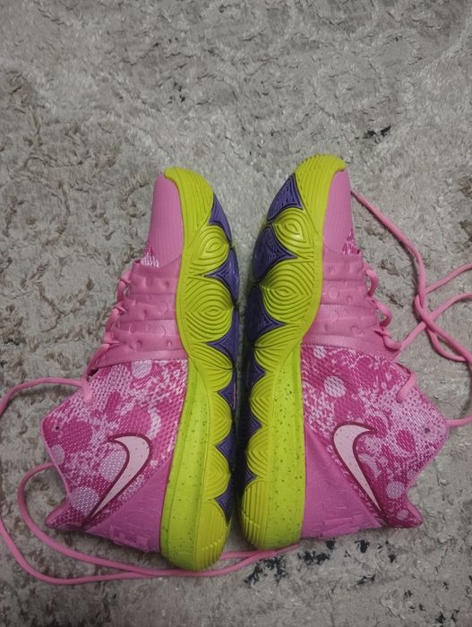 Кросовки Nike Kyrie Five