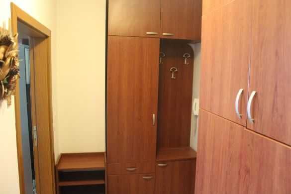 Дава се под наем Двустаен апартамент в Бургас, Славейков - 65 кв.м за 109.65 € - Снимка #2