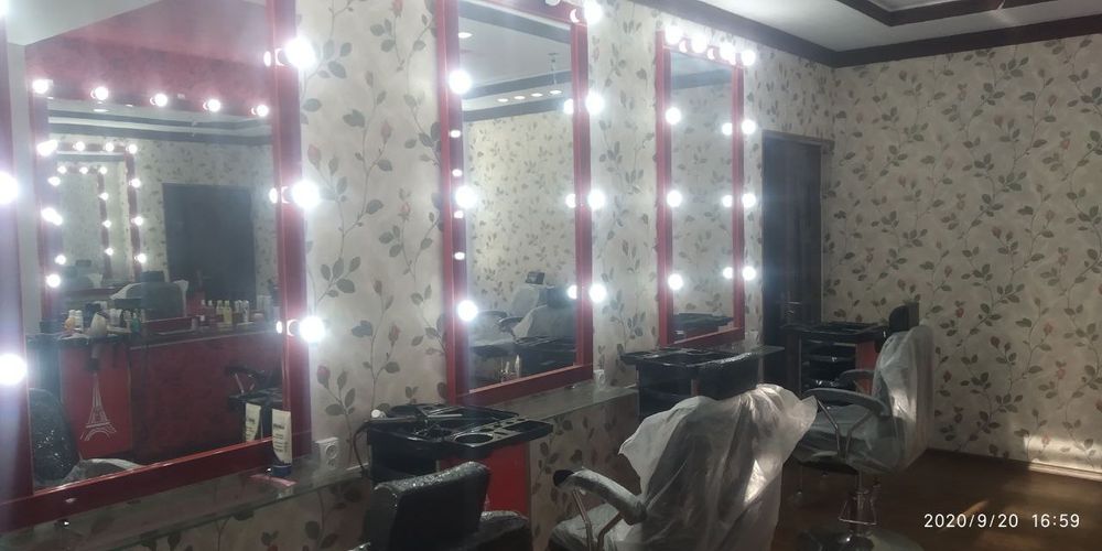 Salon jihozlari sotiladi holati yangi allo narhi kelishamiz