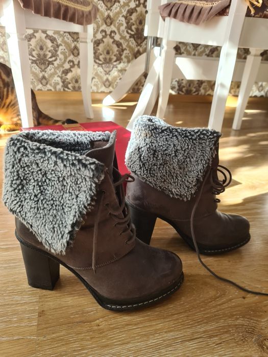 Ботинки зимние, кожа.