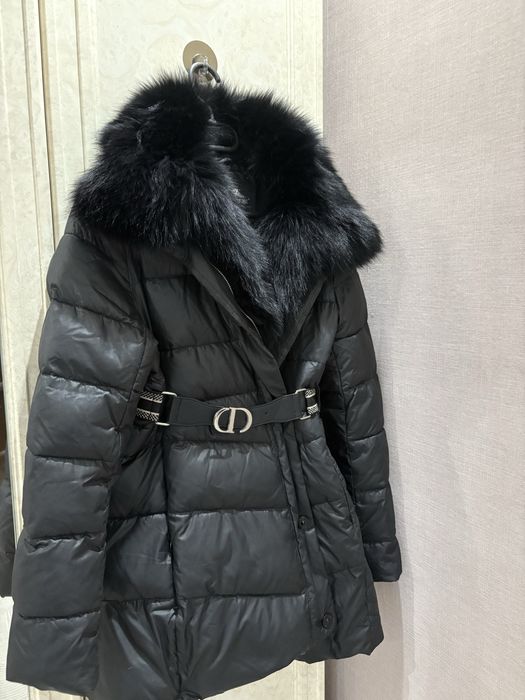 Куртка зимняя с мехом женская