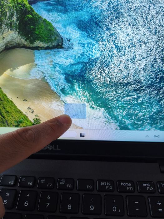 Лаптоп с тъчскрийн Dell Latitude 5300 - i5-8265U, 8GB RAM, 256.  NVMe SSD