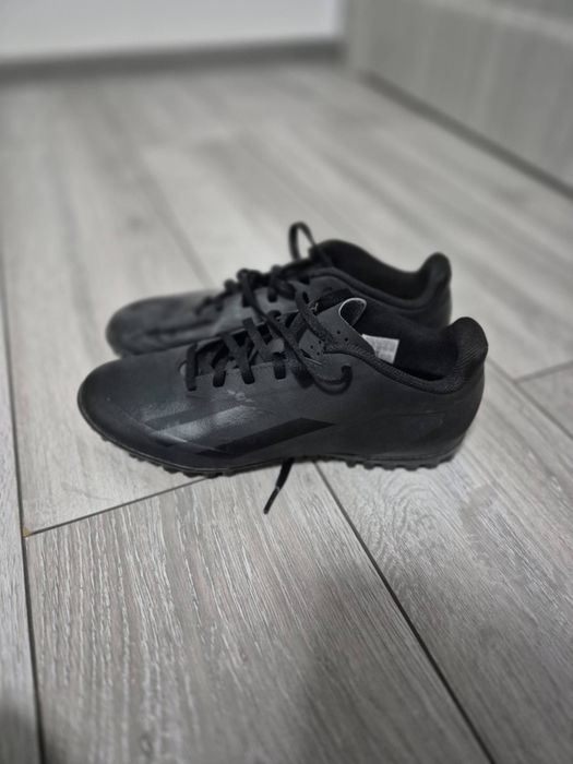 Ghete Fotbal Adidas Originale