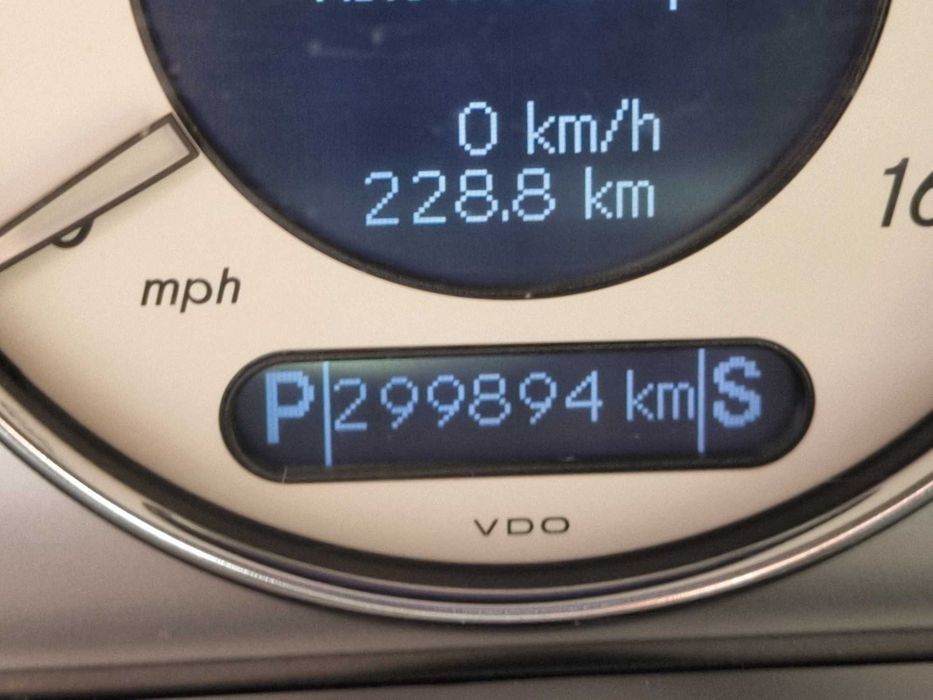 продам кола Mercedes-benz 320CDI V6