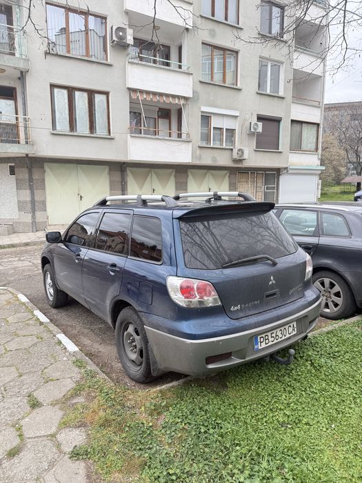 Mitsubishi outlander 2.0 на части или цял