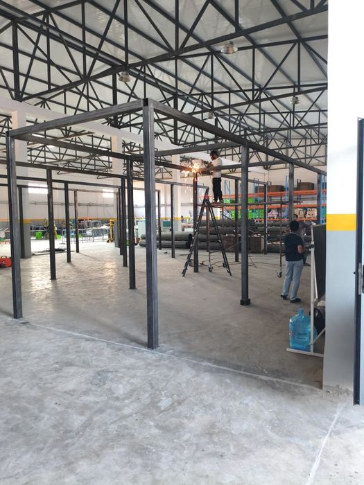 Metal konstruksiya tom naves moyka mastavoy kran gruzavoy lift .