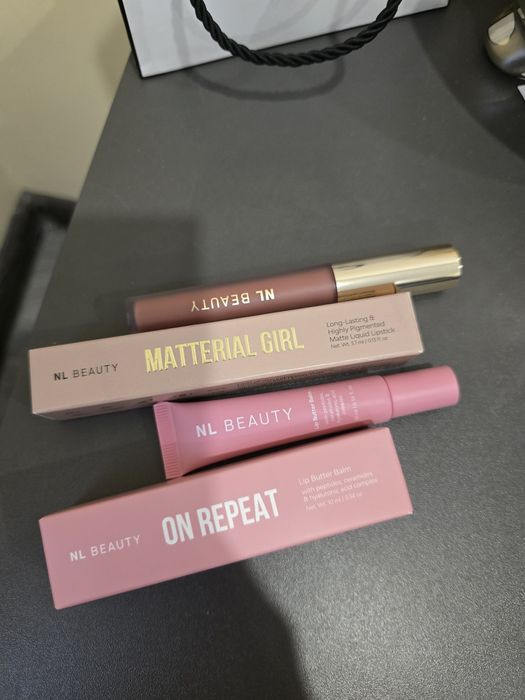 NL Beauty  матово червило и пептиден гланц