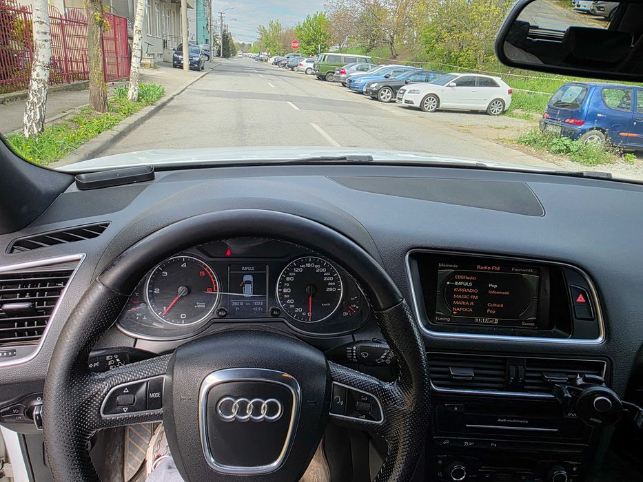 AUDI Q5 2011