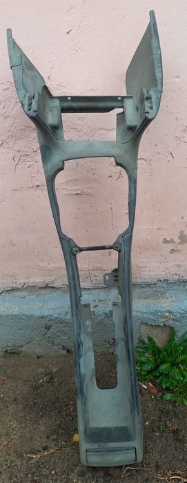 Б.У Кузовный запчасти.