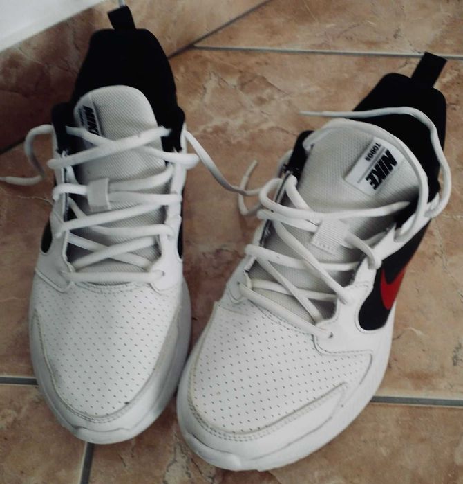 Nike Todos (BQ3198-101) Tri-Colori