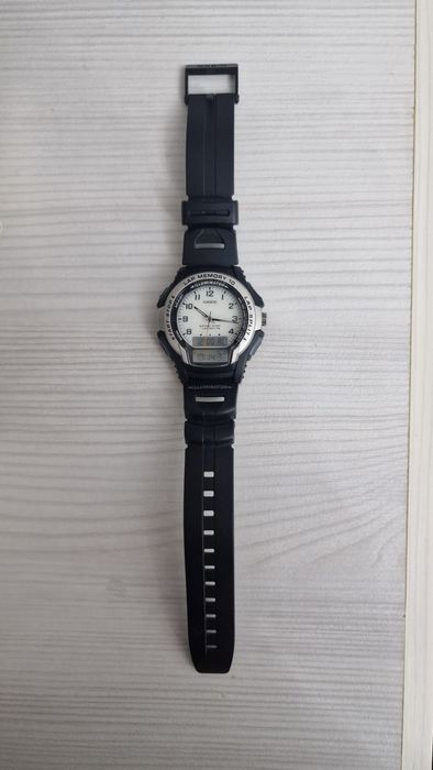 Продам часы Casio оригинальные