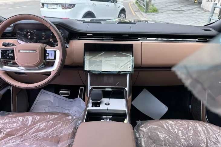 Range Rover P530 AB LWB