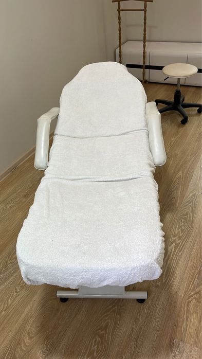 Продается кушетка