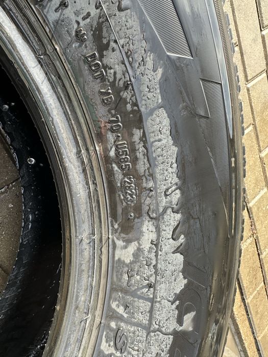 Комплект зимних шин Pirelli ice zero