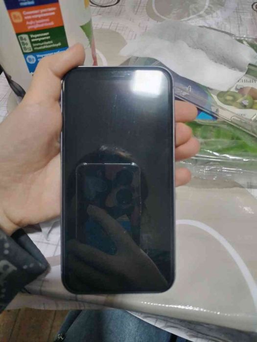 айфон 11 с гарантие