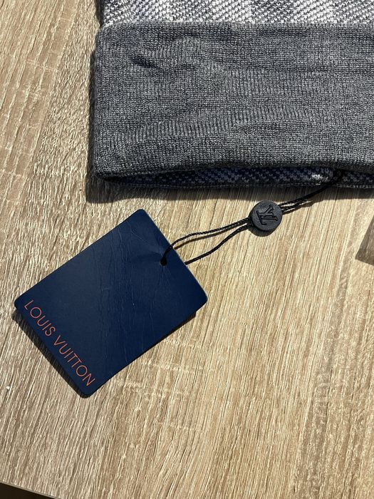 Caciula Louis Vuitton