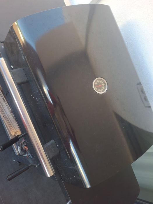 Gratar costa 50 miledte in stare foarte buna