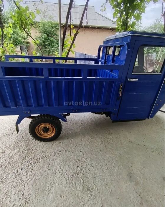 Lochin motosikl SOTILADI