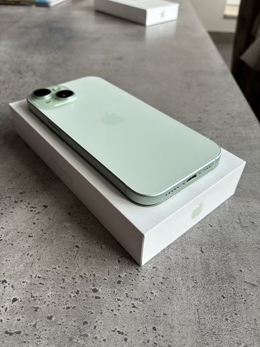 Apple iPhone 15 Green 128 GB
