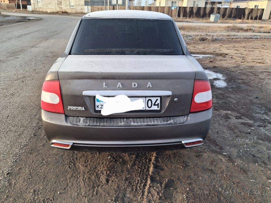 Продам приору 2016