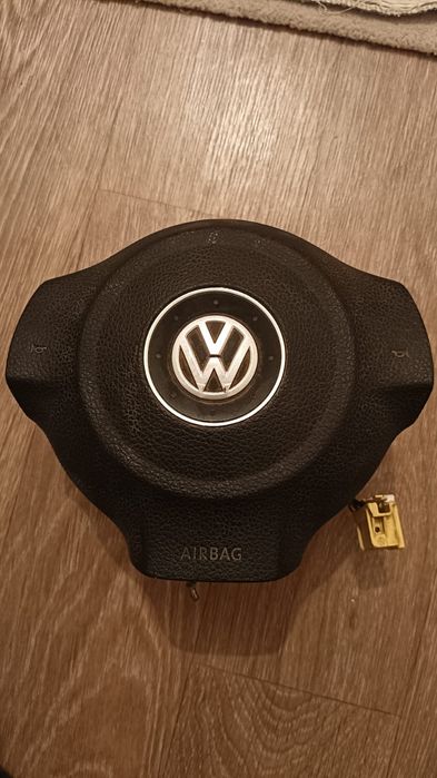 Продам айрбаг на Фольксваген Поло