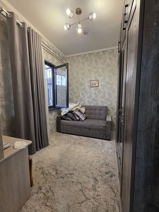 Продается квартира БУЗ базар, БИЙ, Максим Горький, Сайрам 3/1/1