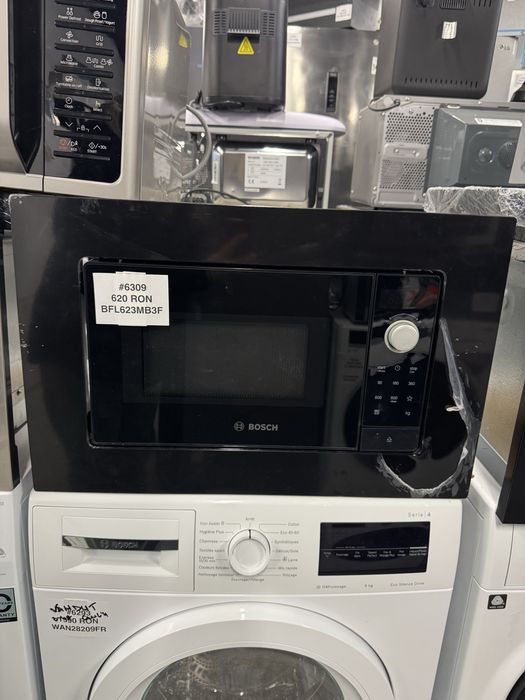 Cuptor cu microunde incorporabil Bosch BFL623MB3F