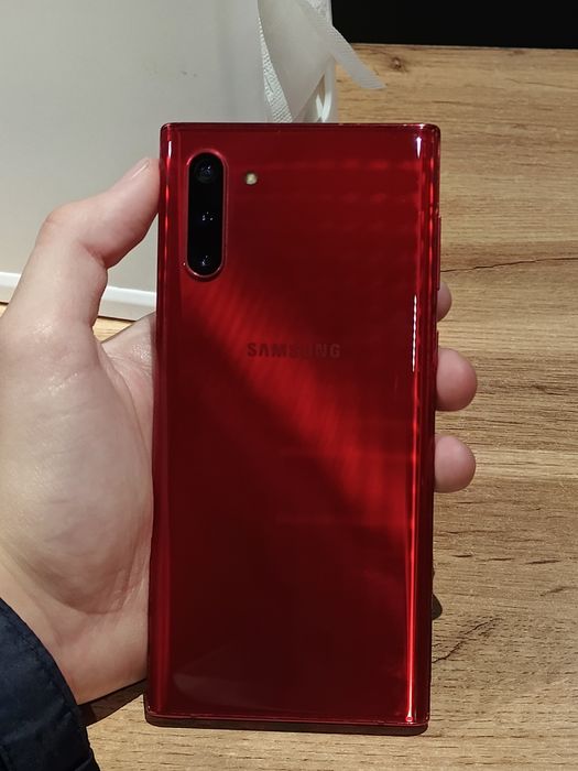 Samsung note 10.