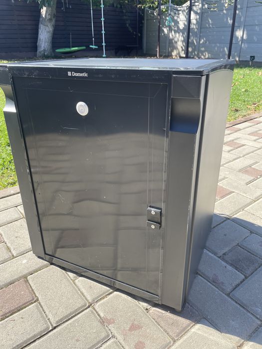 Minibar / Mini-frigider premium DOMETIC HiPro 6000 - Impecabil, Complet Silențios