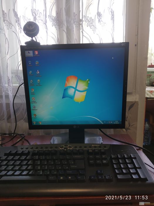 Компьютер LG   с комплектом