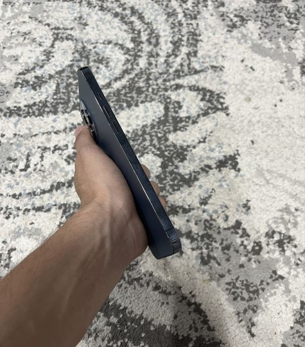 Iphone 12 pro max sotiladi sostoyaniyasi zor