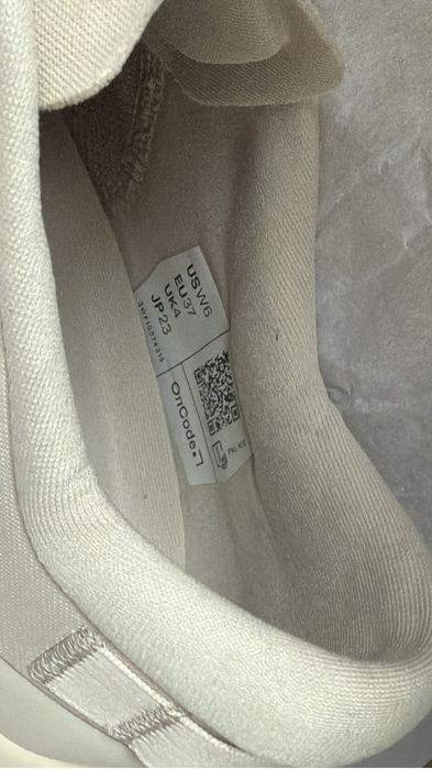 Кроссовки ON женские