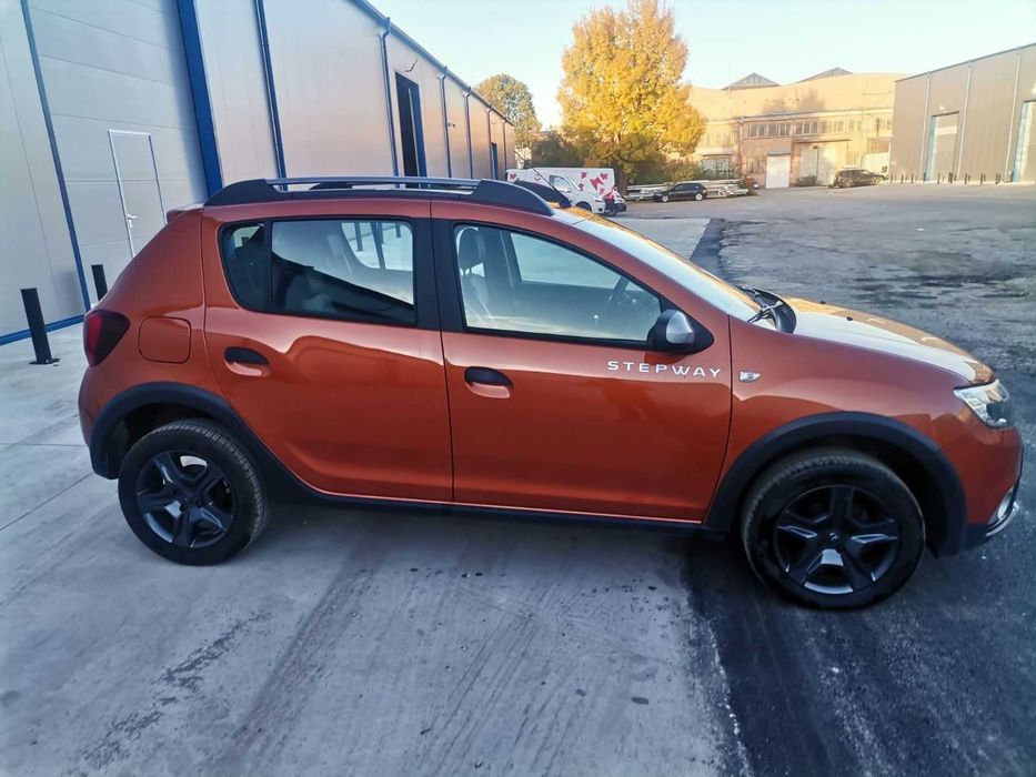 Dacia Sandero STEPWAY 0.9 90h.p. SWISS